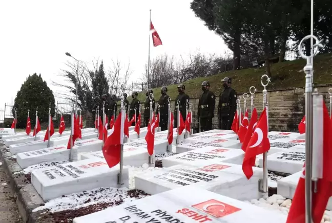 Çanakkale şehitleri Sakarya'da dualarla anıldı