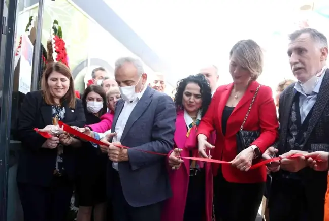 Küçükçekmece'de 31 kadın iş sahibi oldu