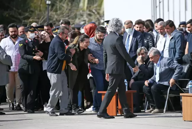 Trafik kazasında şehit olan 2 asker için tören düzenlendi