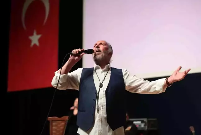 Fatih Erkoç, Denizlililere unutulmaz bir gece yaşattı