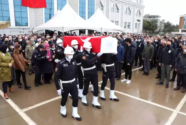 Beyin tümörüne yenik düşen polise veda