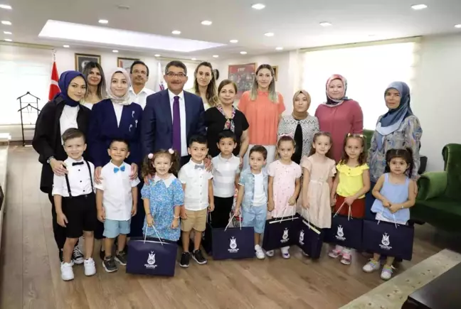 Şehzadeler'de mini konserli bayramlaşma