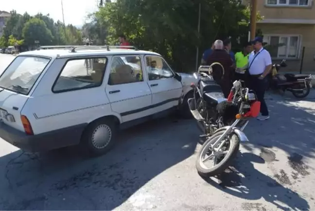 KIBRIS GAZİSİ, 1 GÜN ÖNCE ÇALINAN MOTOSİKLETİNE OTOMOBİLLE ÇARPTI