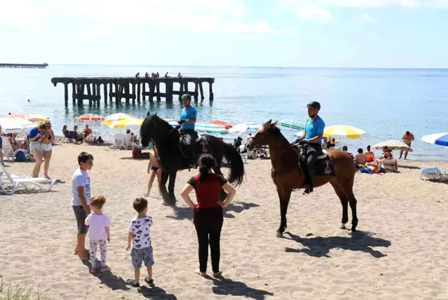 Son dakika haberleri! Atlı jandarma timi huzur ve güveni sağlıyor