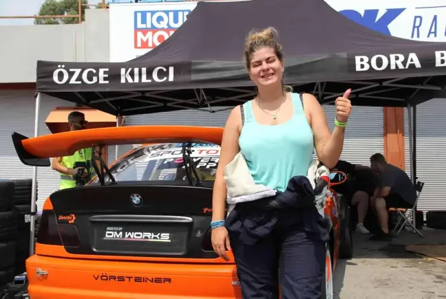 Bingöl spor haberi: Türkiye'nin tek kadın drift pilotu ile en genç pilotu pistlerde