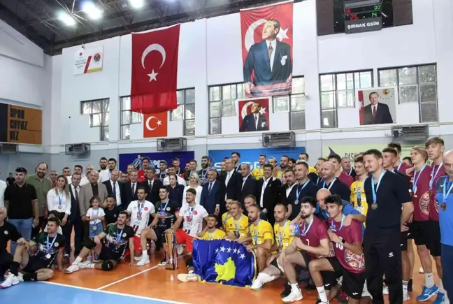 Şırnak spor haberi: Balkan Kupası şampiyonu Cizre Belediyespor'a coşkulu karşılama