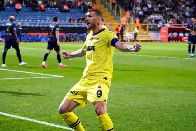 Pendikspor-Fenerbahçe Maçında Boşnak Nüfusu Dzeko Heyecanı Yaşıyor