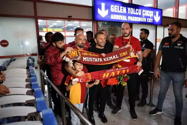 Galatasaray, Hatayspor maçı için Almanya'dan Adana'ya geldi