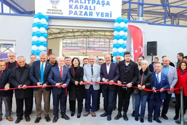 Mudanya Belediyesi Halitpaşa Mahallesinde Kapalı Pazar Yeri Açtı