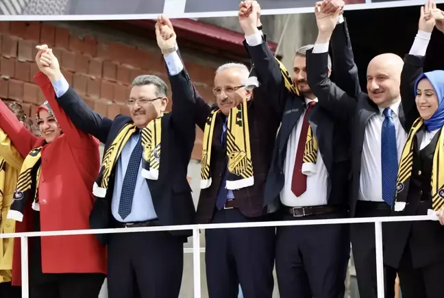 Ulaştırma ve Altyapı Bakanı Abdulkadir Uraloğlu: Sizlerin hizmetkarıyız ve güçlenmiş şekilde de yolumuza devam edeceğiz
