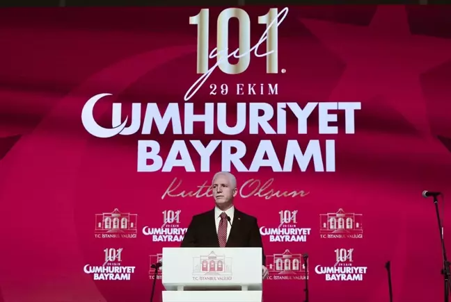 İstanbul Valiliğince Cumhuriyet'in 101. yılı dolayısıyla kabul töreni düzenlendi