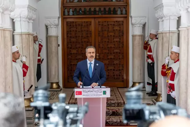 Hakan Fidan, Cezayir Cumhurbaşkanı ile Ticaret Hedefini Belirtti
