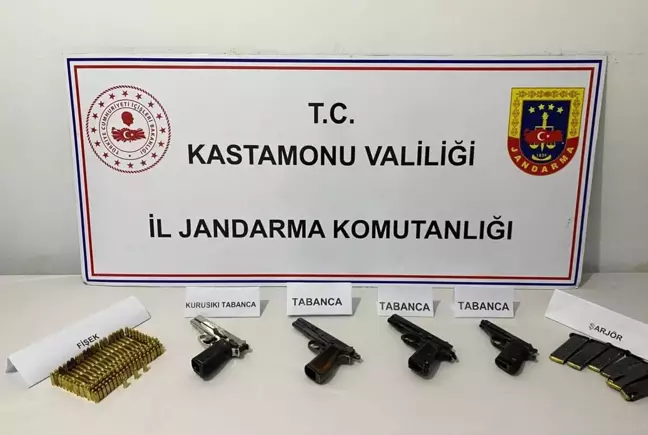 Kastamonu'da Kaçak Tabancalarla Yakalanan Bir Kişi Gözaltına Alındı