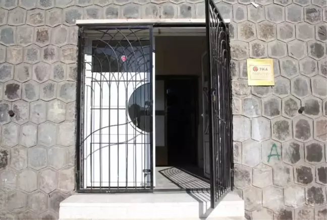 Tika'nın Yemen'de Eğitime Katkısı Devam Ediyor