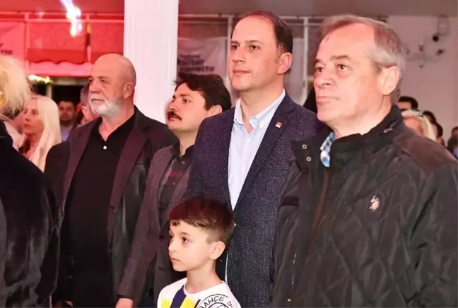 Balkan Türkleri Çalık'ı Coşkulu Bir Kalabalıkla Karşıladı