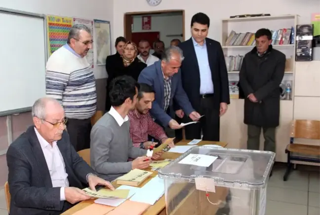 DP Genel Başkanı Uysal, Oyunu Afyonkarahisar'da Kullandı