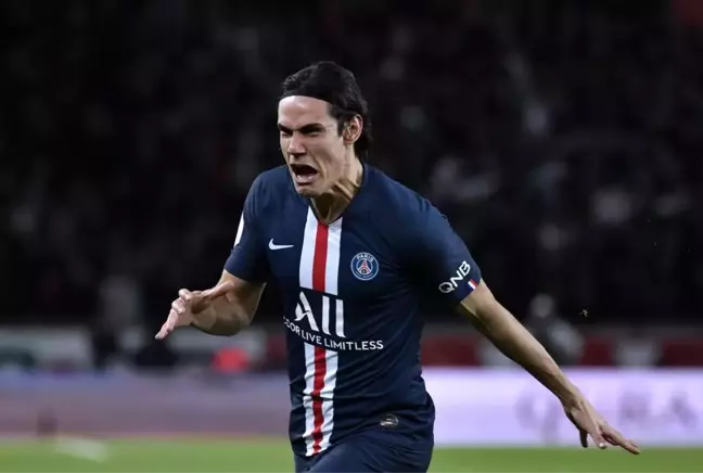 Inter, Fenerbahçe'nin de gündemindeki Edinson Cavani'yi kadrosuna katmak istiyor