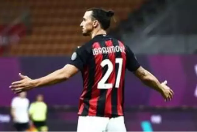 Zlatan Ibrahimovic, Milan ile yeni sözleşme için anlaşmaya vardı