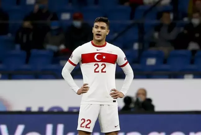 Schalke 04, Ozan Kabak'ın bonservisini 25 milyon euroya indirdi