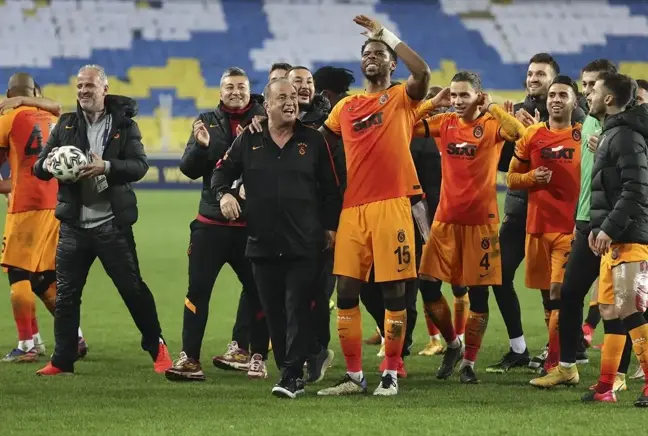 Ryan Donk'un sosyal medya paylaşımına Fatih Terim de yorum yaptı