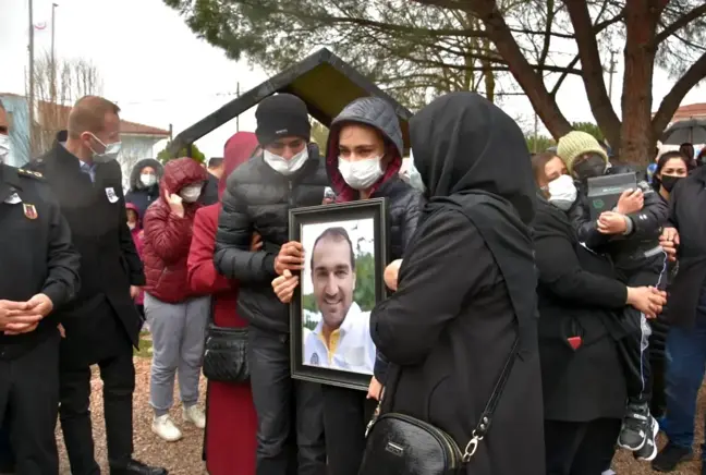 Kazada hayatını kaybeden Ambulans Sürücüsü Tezcan Tekin defnedildi