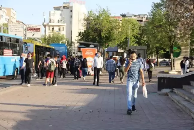 GAZİANTEP, ŞANLIURFA VE ADIYAMAN'DA ABD BAŞKANI BİDEN'A TEPKİ