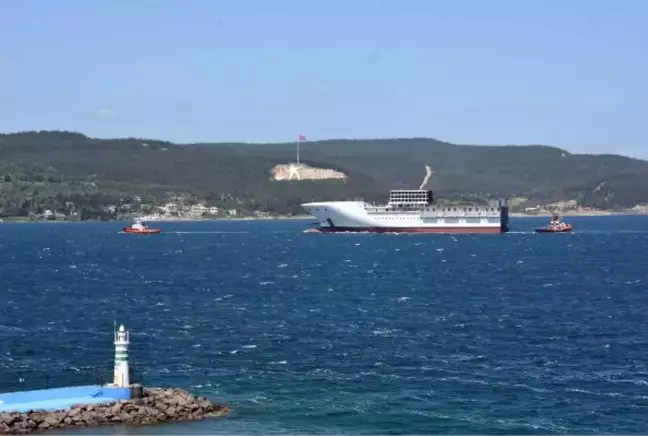 Son dakika haber: ROMANYA'DA KURULAN YOLCU GEMİSİNİN ÖN BÖLÜMÜ, ÇANAKKALE BOĞAZI'NDAN GEÇTİ