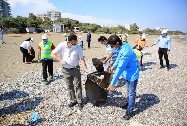 MERSİN'DE CARETTA CARETTALARIN YUVALAMA ALANLARI TEMİZLENDİ