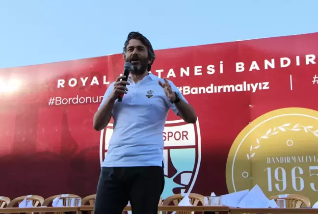 BALIKESİR - Bandırmaspor, yeni transferleri için imza töreni düzenledi