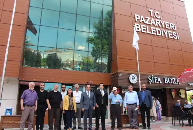 Bilecik Valisi Şentürk, Pazaryeri'nde veda ziyaretlerinde bulundu