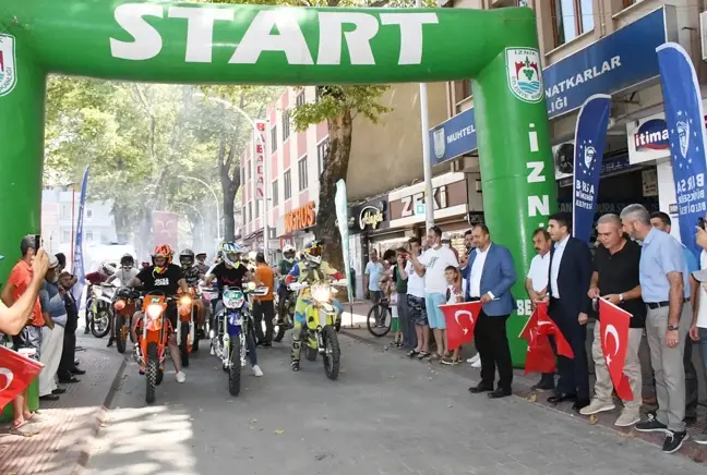 Süper Enduro heyecanı İznik'te başladı