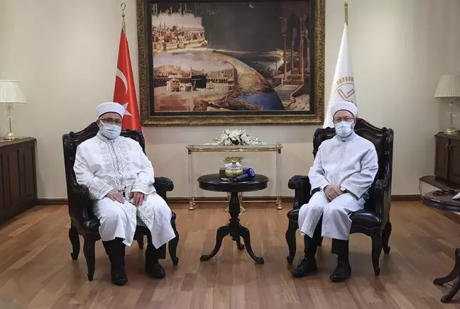 Diyanet İşleri Başkanı Erbaş, KKTC Din İşleri Başkanı Ünsal'ı kabul etti