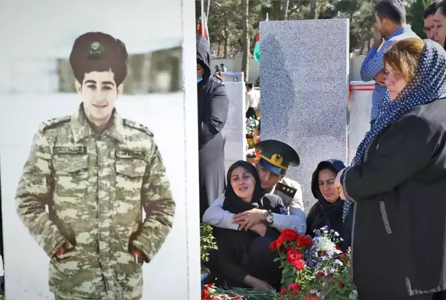 Son Dakika | Azerbaycan'da, 2. Karabağ Savaşı'nın 1. yılında şehitler anıldı