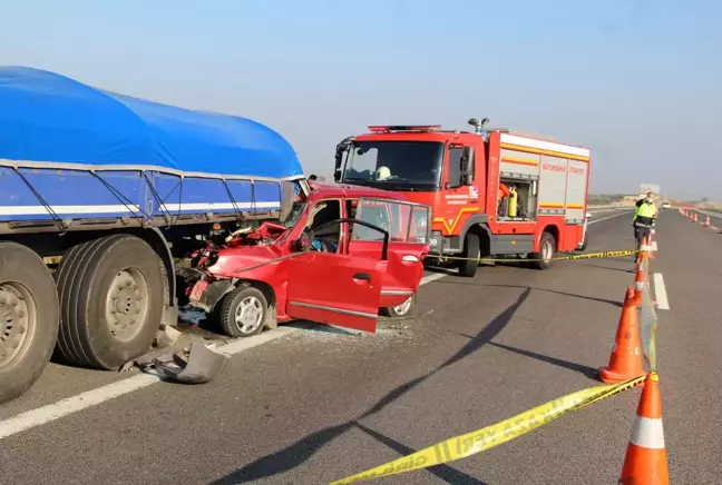 Son dakika haber | Park halindeki tıra çarpan otomobilin sürücüsü öldü