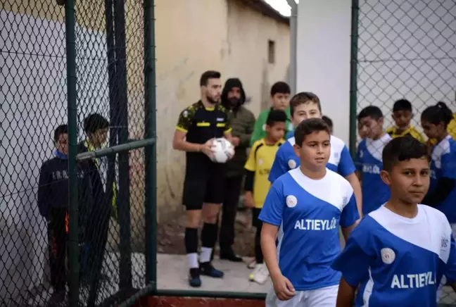 Son dakika haberi... Altıeylül çocuk futbol turnuvası başladı