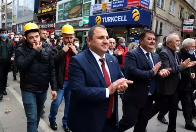 MADEN İŞÇİLERİNDEN 'DÜNYA MADENCİLER GÜNÜ'NDE YÜRÜYÜŞ