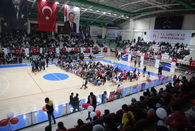 Metin Şentürk, Mardin'de engelliler için konser verdi