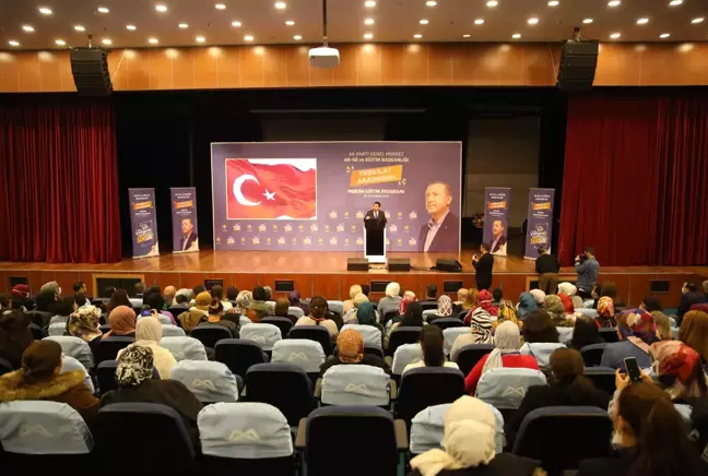 AK Parti Teşkilat Akademisi Mersin Eğitim Programı sürüyor