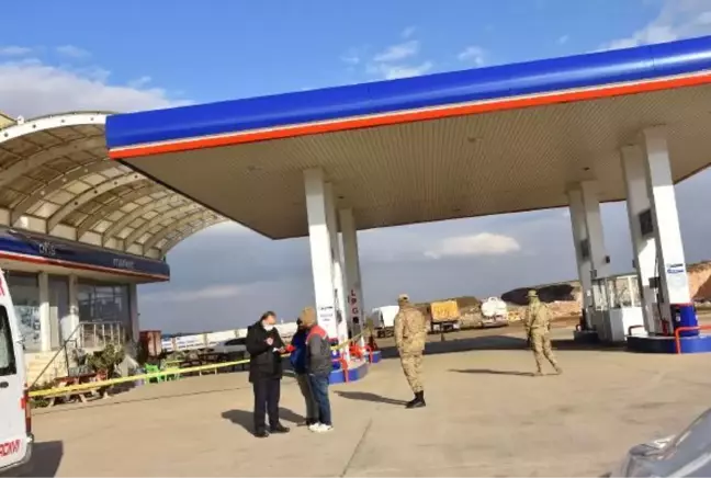 AKARYAKIT İSTASYONUNDA EREN'İ ÖLDÜRÜP KASADAKİ PARALARI ALARAK KAÇTILAR