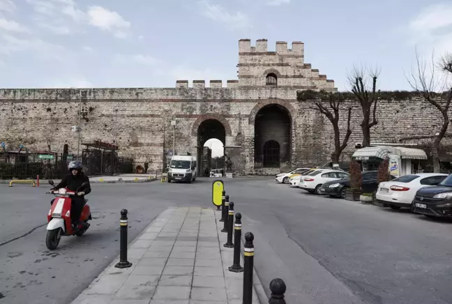 Topkapı Kaleiçi Meydanı'na yönelik proje yarışmasına başvurular sürüyor