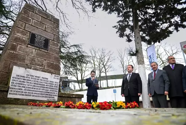 Kurtdereli Mehmet Pehlivan mezarı başında anıldı