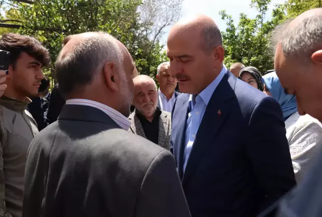 Bakan Soylu'dan Yalovalı şehidin ailesine ziyaret