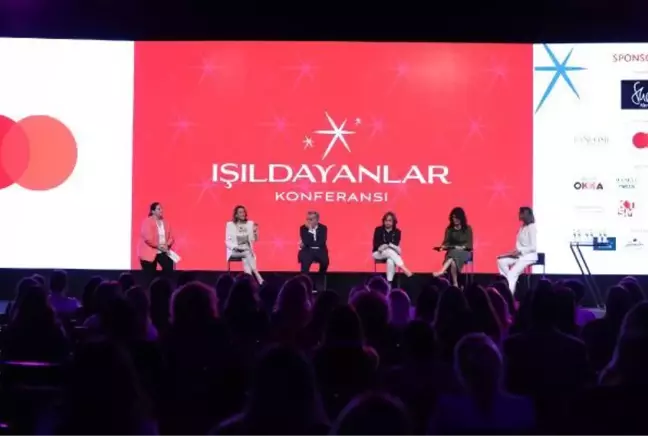 'IŞILDAYAN KADINLAR' İLHAM OLMAK İÇİN BİR ARAYA GELDİ