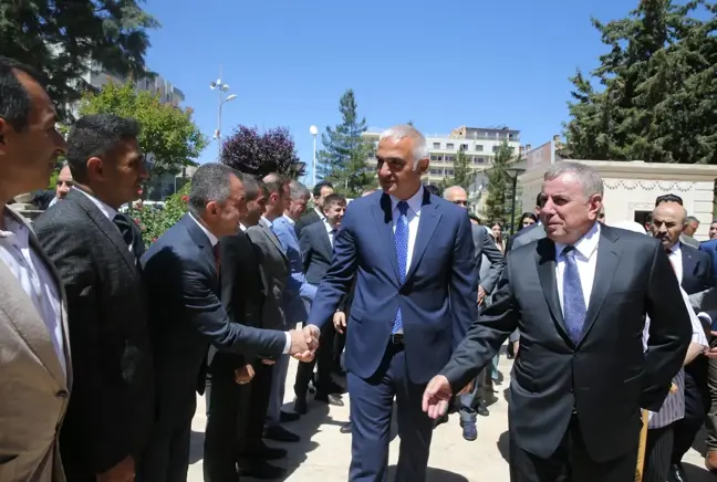 Kültür ve Turizm Bakanı Ersoy, Mardin'de temaslarda bulundu