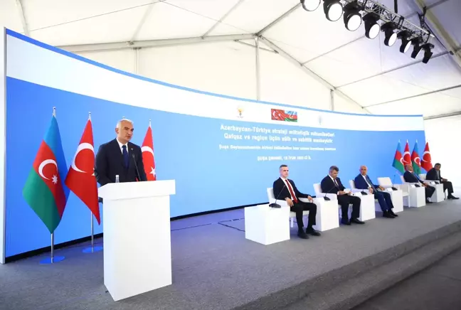 Kültür ve Turizm Bakanı Mehmet Nuri Ersoy, Karabağ'ın sembol şehri Şuşa'da