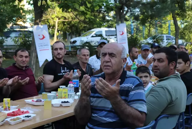 Edirne'de misafir edilen Ahıska Türkleri mevlit okuttu