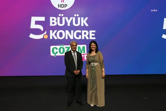 Pervin Buldan ve Mithat Sancar, yeniden HDP Eş Genel Başkanlığı'na seçildi