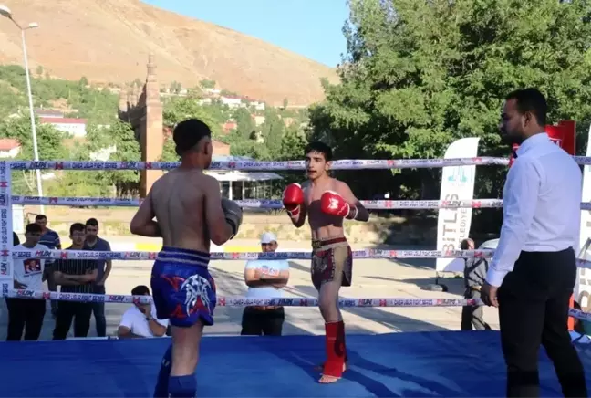 Bitlis'te Uluslararası Muay Thai maçları düzenlendi