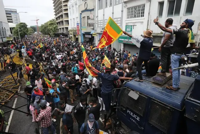 Türkiye'den Sri Lanka'daki protestolar için 