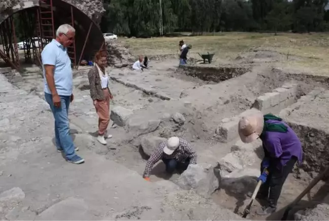 KEYKUBADİYE SARAYI'NDA KAZI ÇALIŞMALARI YENİDEN BAŞLADI